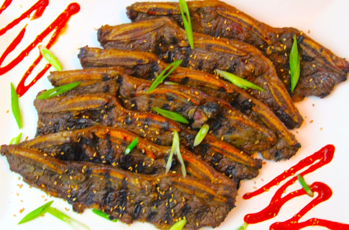 Grilled Korean style beef short ribs
