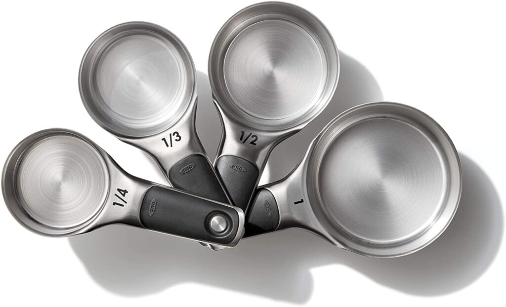 measuring cups