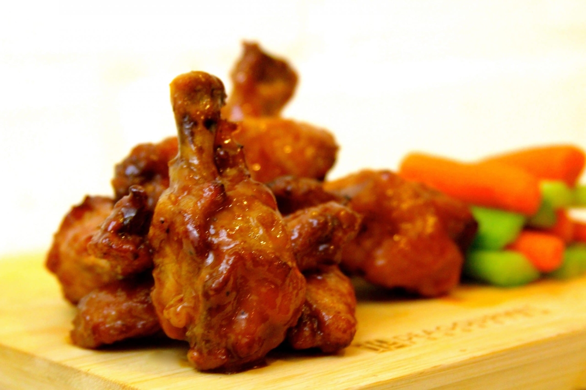 Grilled Buffalo wings on a plate