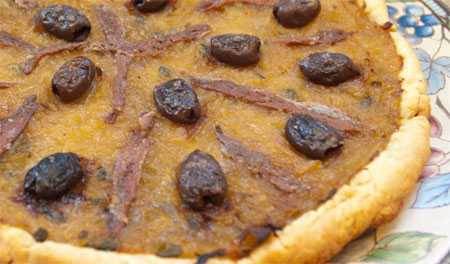 anchovie onion pizza