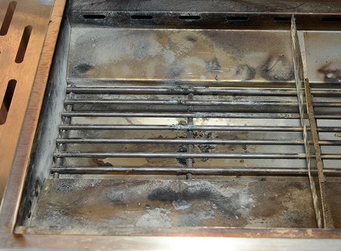 Fuel trough set up for two-zone cooking