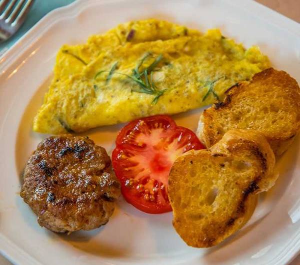 Homemade breakfast sausage