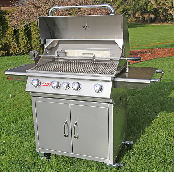 Bull Angus 4-Burner Gas Grill