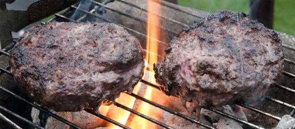 grilling burgers