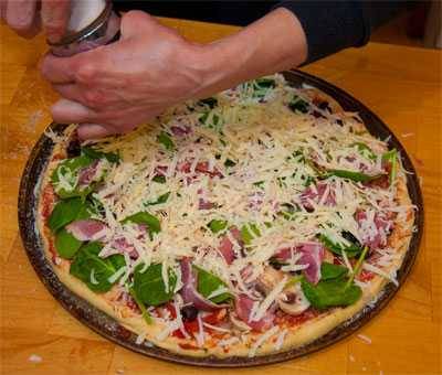 capicola pizza raw