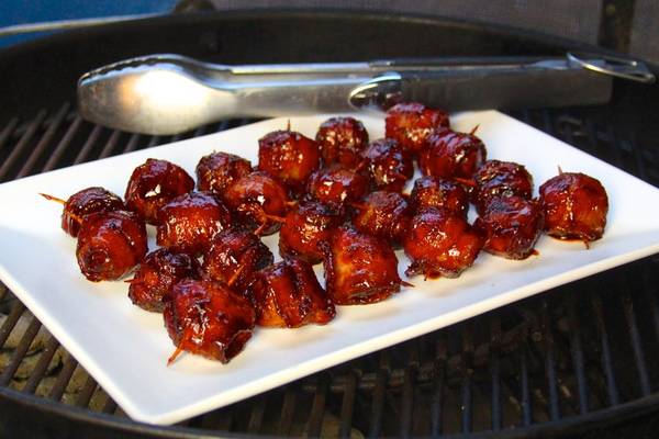 Smoked bacon wrapped meatballs