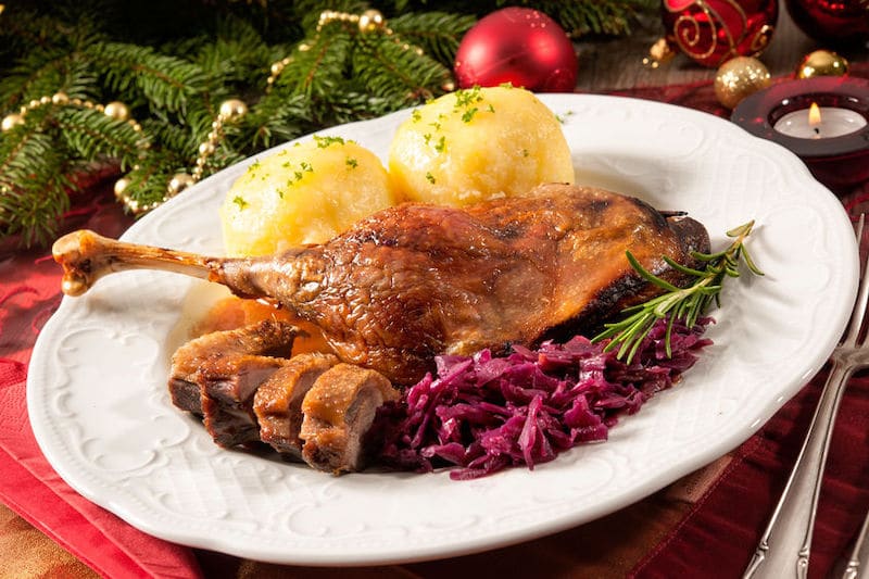 Plated roast goose
