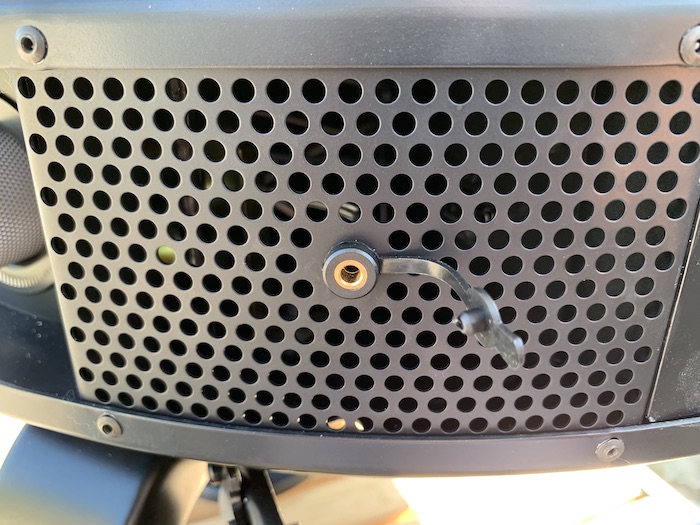 Dome accessory port