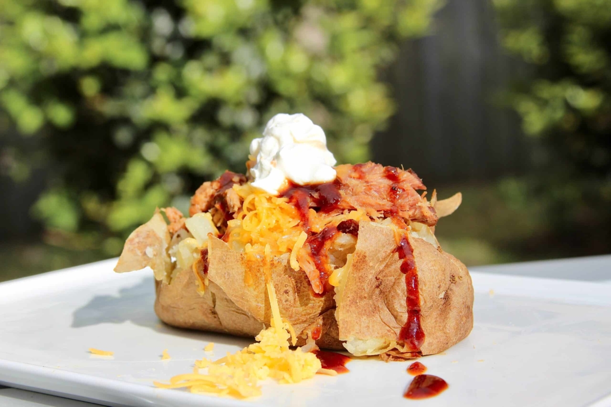 pulled pork baked potato.