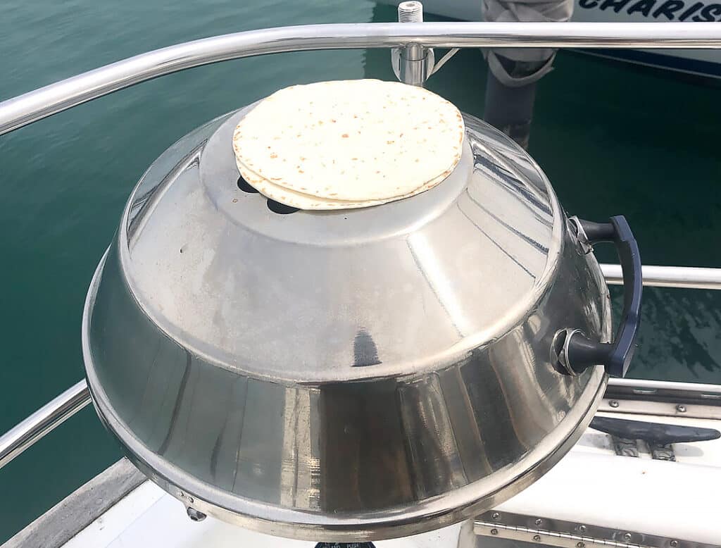 Magma Marine Grill 