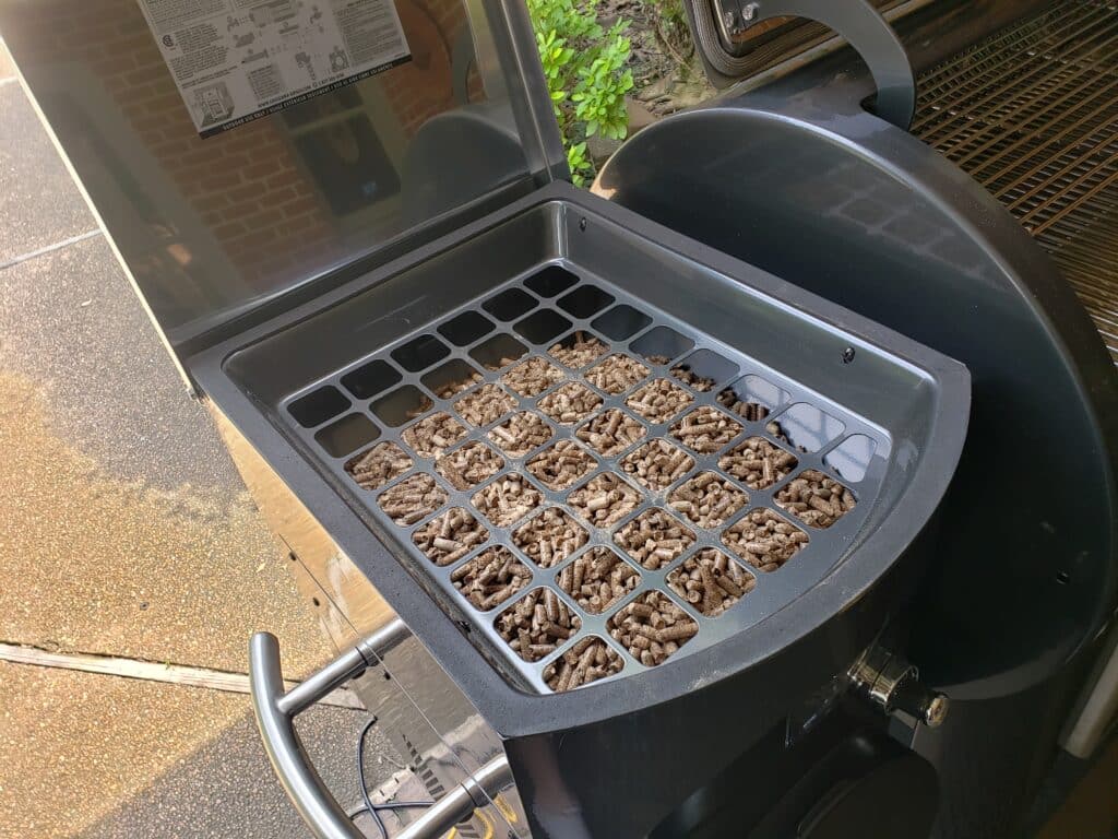 pellet holler full