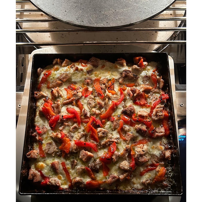 Blaze pesto chicken top